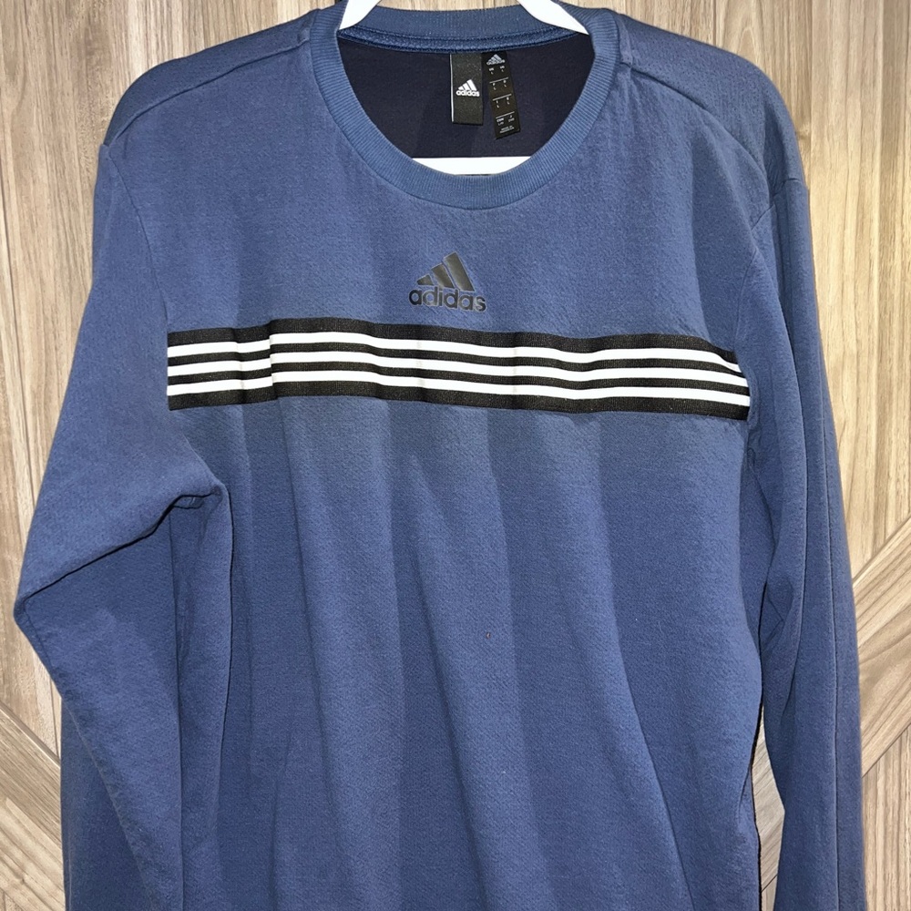 Men’s lightweight Adidas Crewnecks